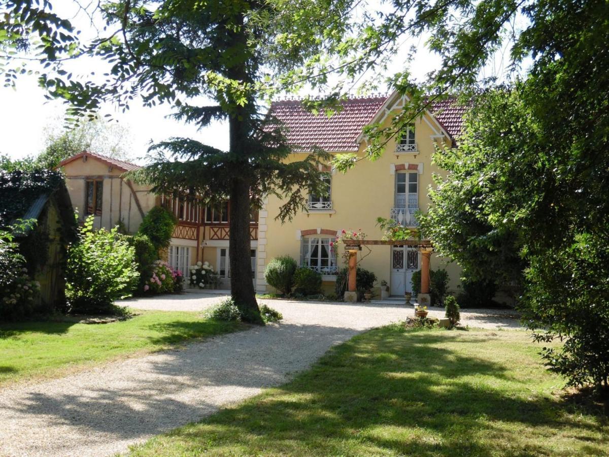 Bed and Breakfast Domaine La Jam Marciac Esterno foto